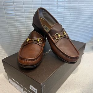 Gucci loafer in BROWN. Classic Style! 8.5UK/9 US